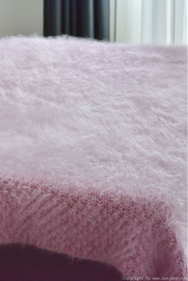 Hand knitted chunky mohair blanket/BL1